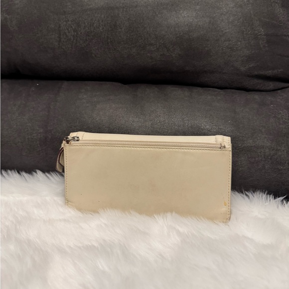 Coach Wallet - Picture 4 of 6